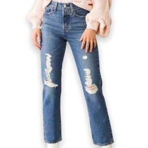 Levi’s Wedgie Distressed Jeans Size 27 Quality Premium Denim Medium Wash